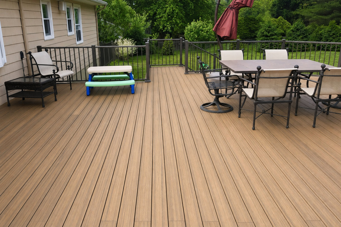 Composite deck installation in Hercules, CA